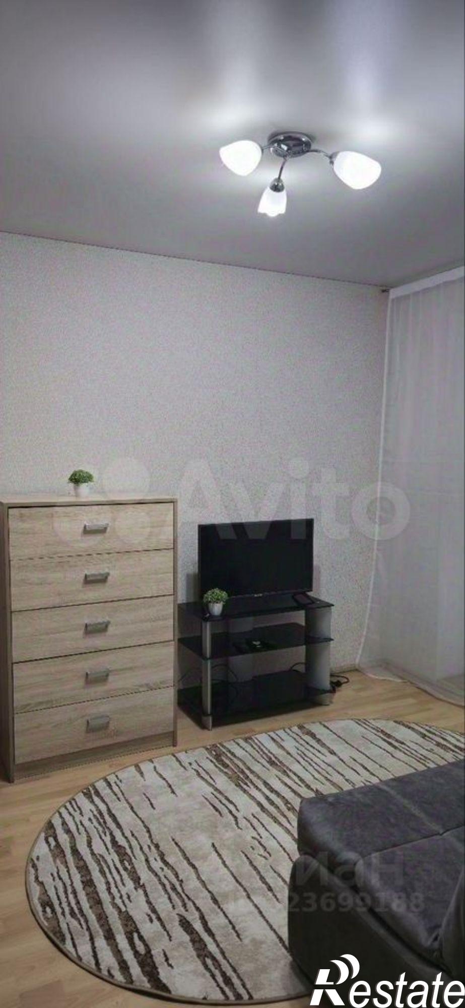 Купить квартиру за 2 780 000 рублей на Вятская улица, 112/2