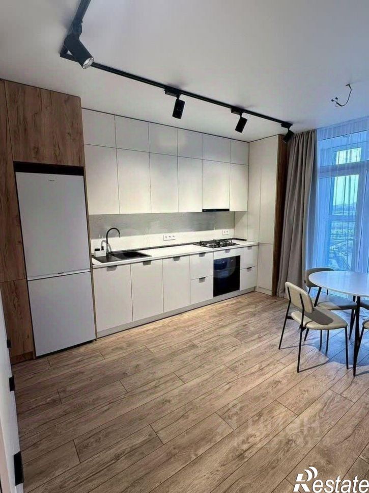 1-комн квартира ул Бориса Слюсаря, 2,  д. 2