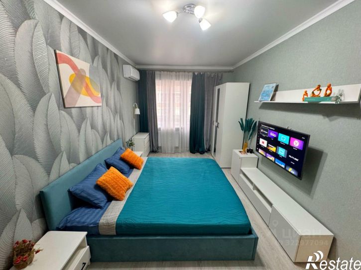 1-комн квартира улица Нансена, 103/1 с3,  д. 103/1 с3