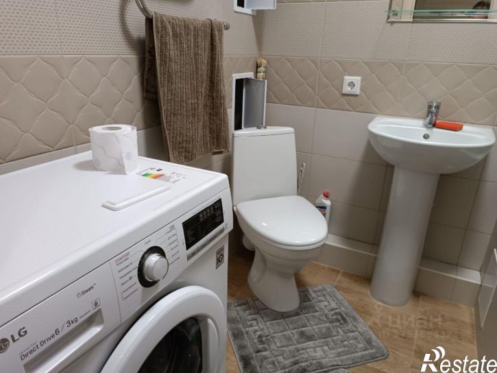 1-комн квартира улица Нансена, 103/1 с4,  д. 103/1 с4