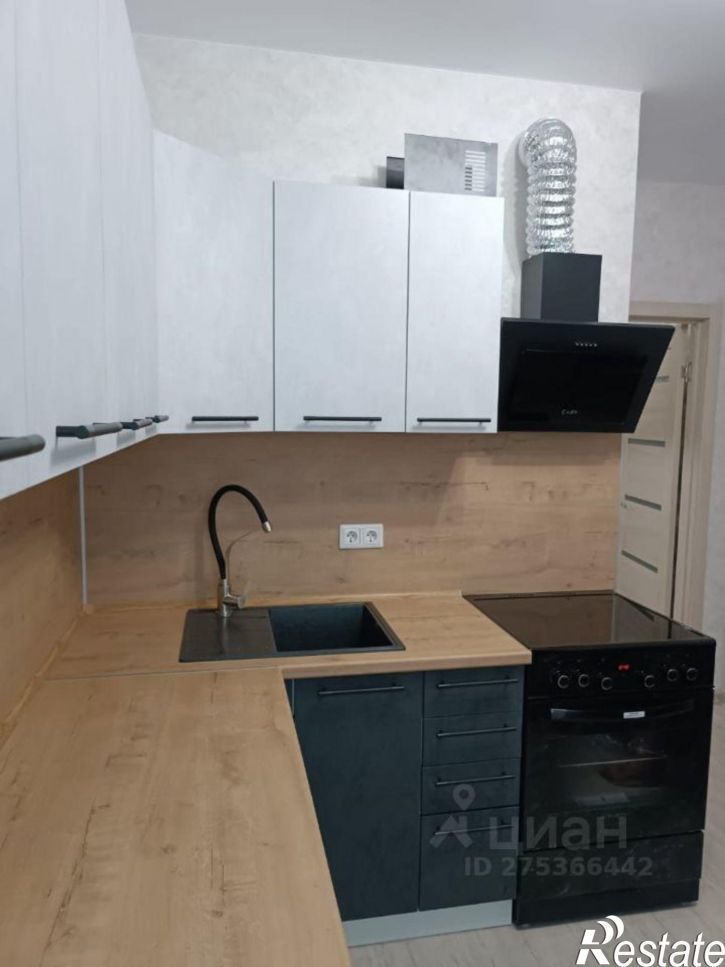 1-комн квартира улица Нансена, 103/1 с4,  д. 103/1 с4