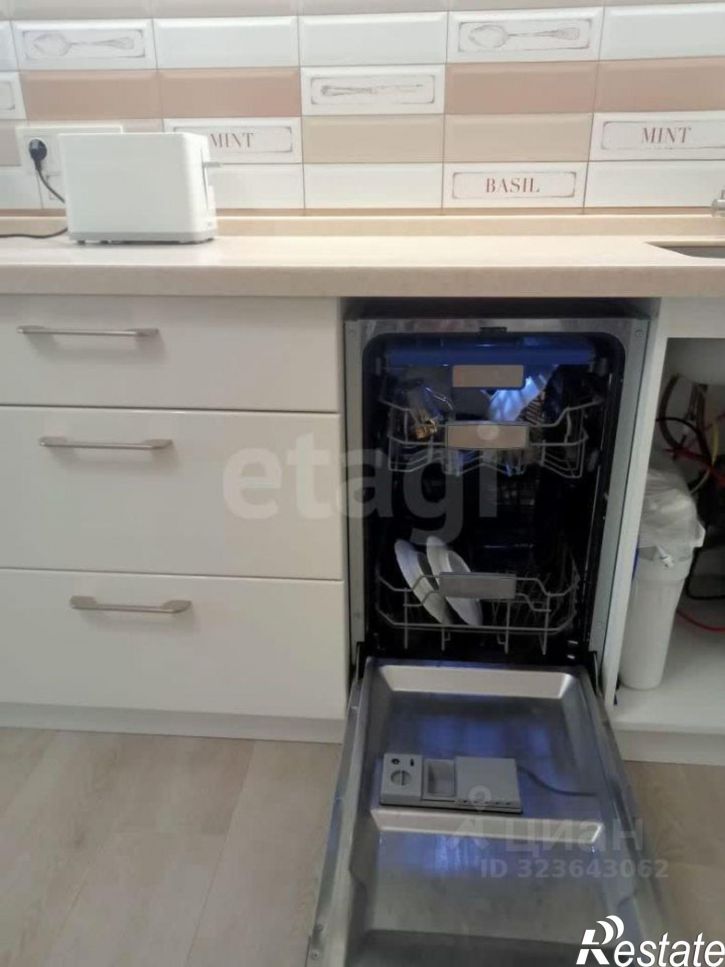 4-комн квартира улица Миронова, 2Б,  д. 2Б