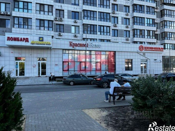 Торговое помещение улица Шеболдаева, 95А,  д. 95А