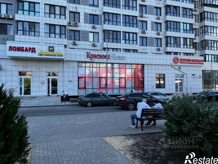 Торговое помещение улица Шеболдаева, 95А,  д. 95А