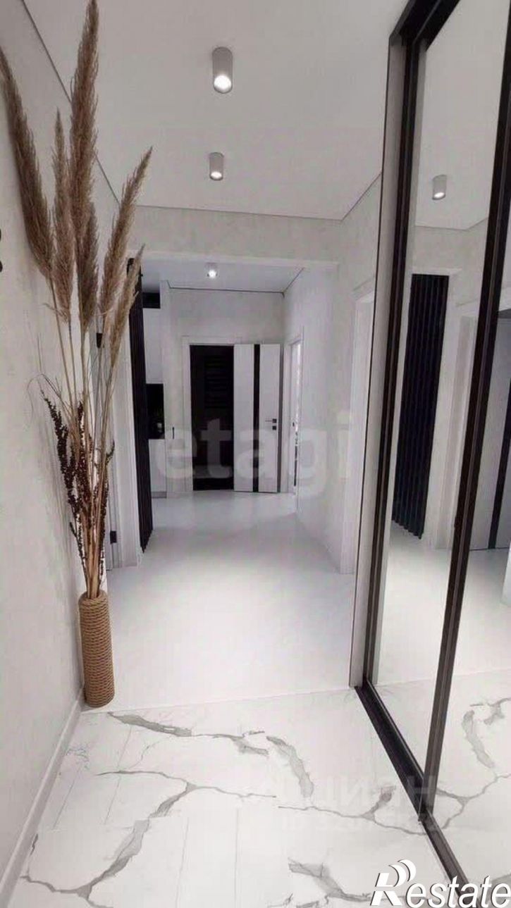 3-комн квартира улица Еляна, 40,  д. 40