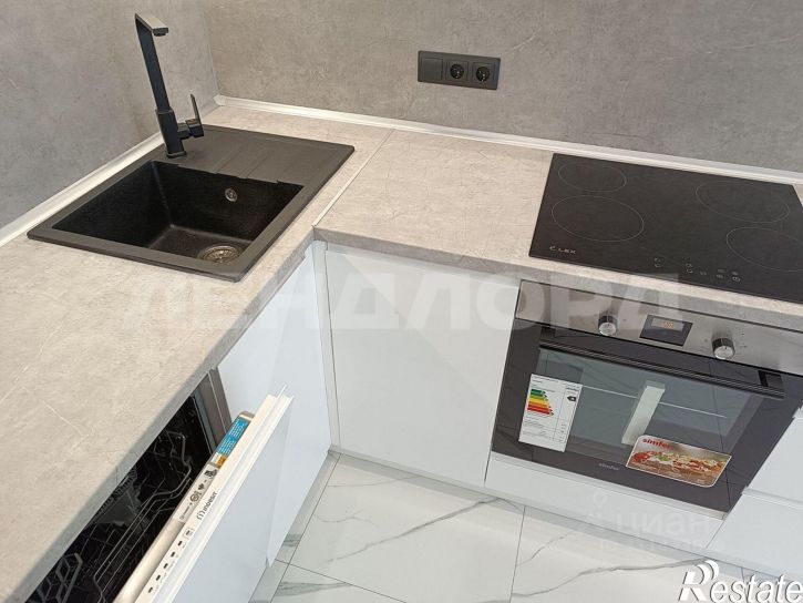 2-комн квартира проспект Маршала Жукова, 18,  д. 18