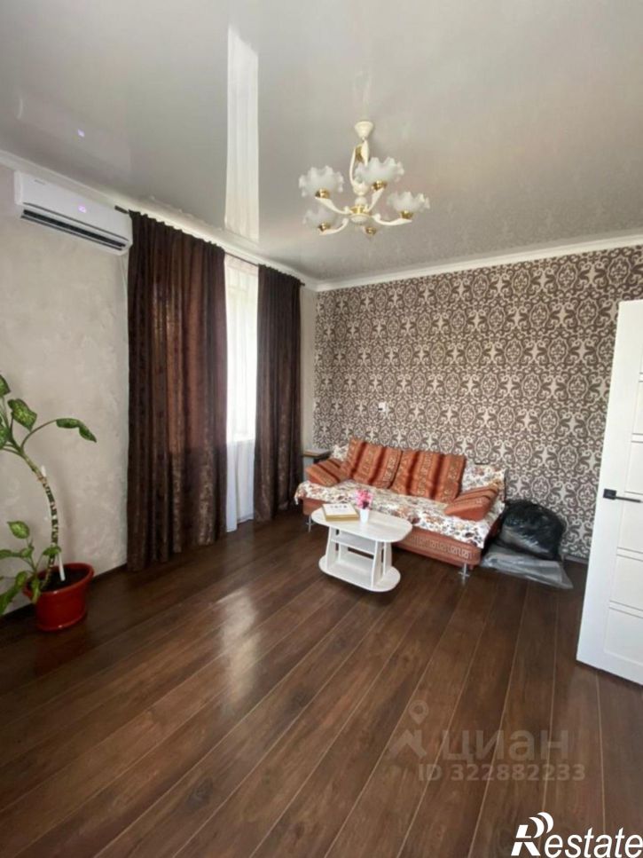 Комната 16-я линия, 30,  д. 30