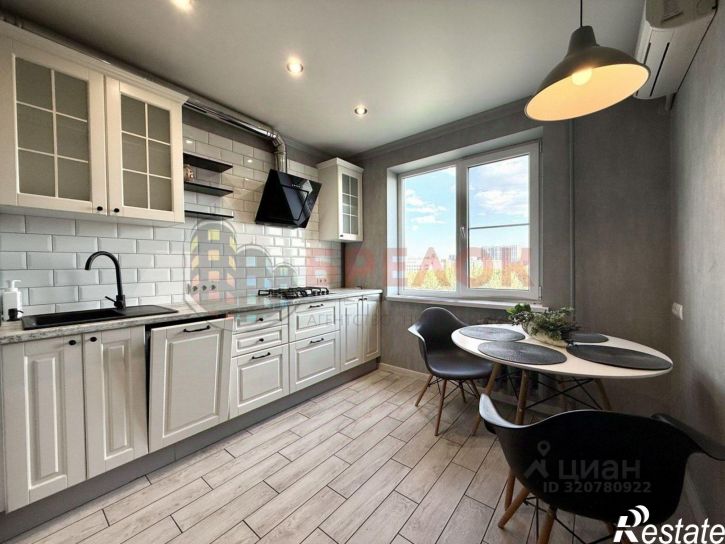 2-комн квартира улица 339-й Стрелковой Дивизии, 23,  д. 23