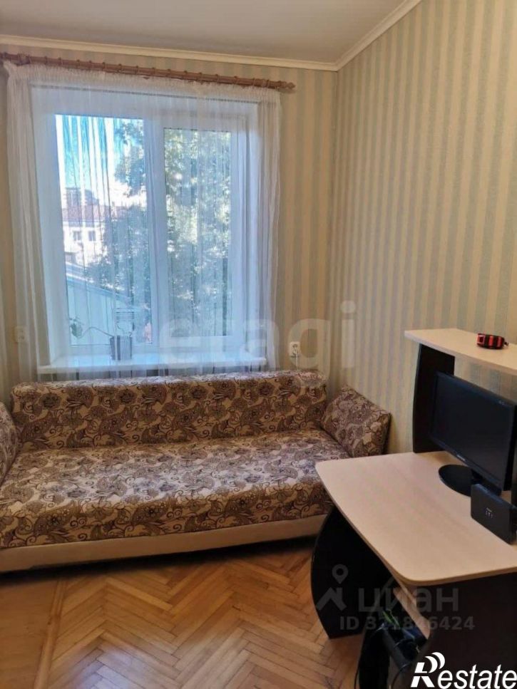3-комн квартира проспект Чехова, 34,  д. 34