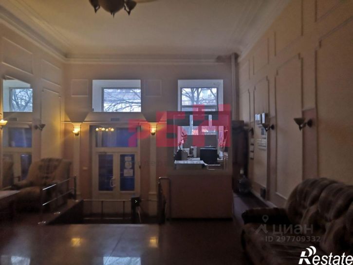 Помещение свободного назначения Будённовский проспект, 27,  д. 27