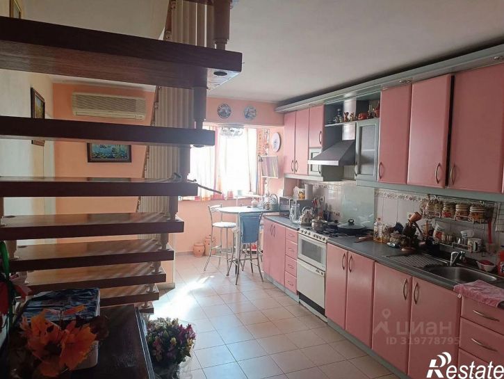 3-комн квартира улица Максима Горького, 220А,  д. 220А