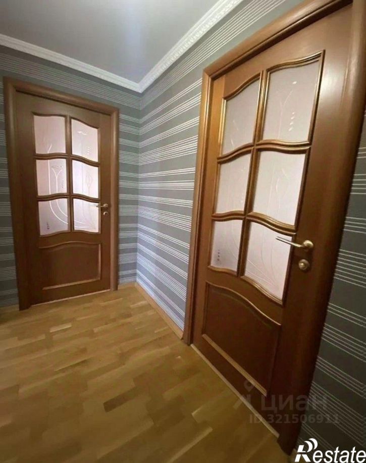 4-комн квартира 14-я линия, 78,  д. 78