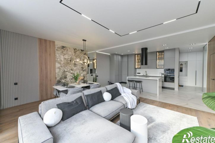 3-комн квартира улица Максима Горького, 120,  д. 120