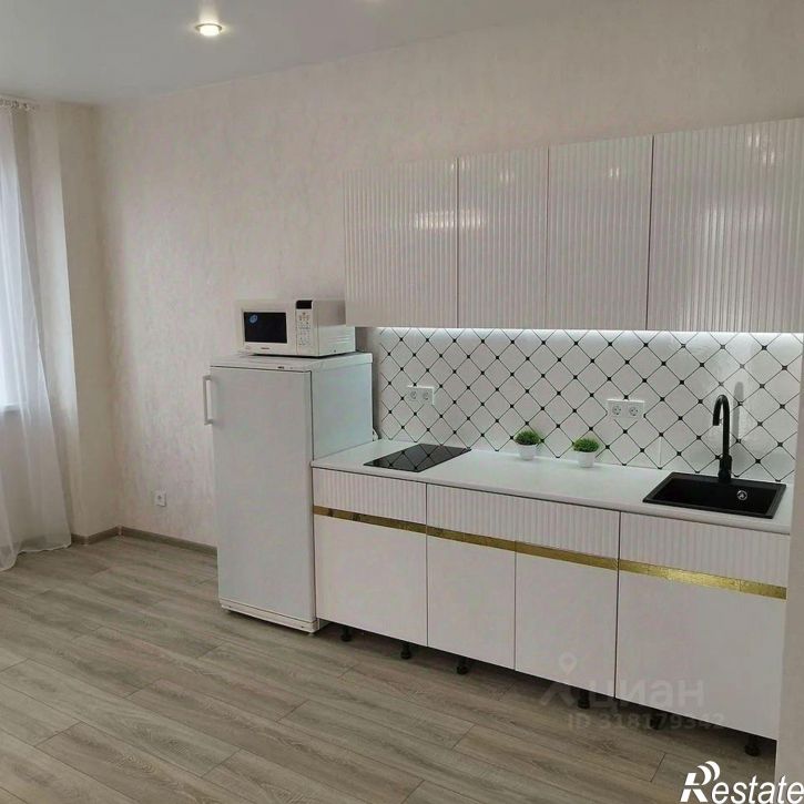 2-комн квартира Зеркальный переулок, 7,  д. 7