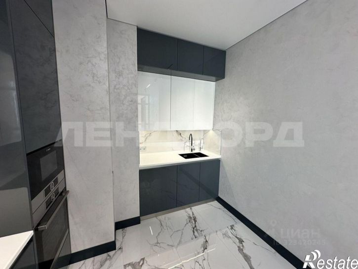 2-комн квартира Кировский проспект, 46,  д. 46