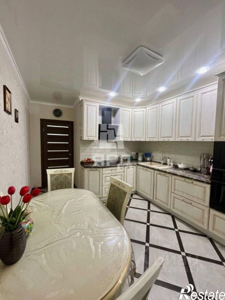 3-комн квартира Творческая улица, 8,  д. 8