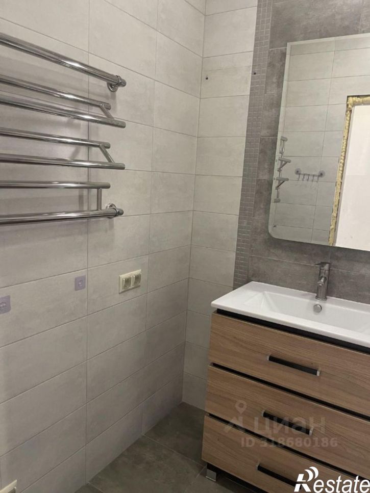 2-комн квартира улица Мечникова, 110 с1,  д. 110 с1