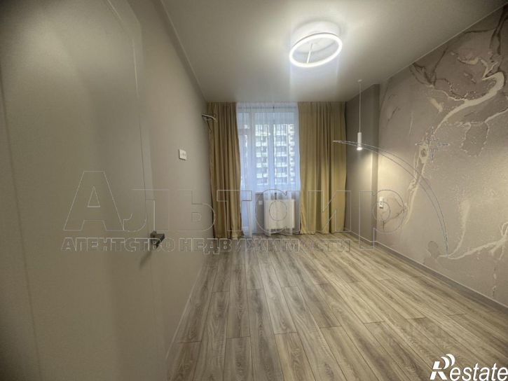 2-комн квартира улица Нансена, 109/3,  д. 109/3