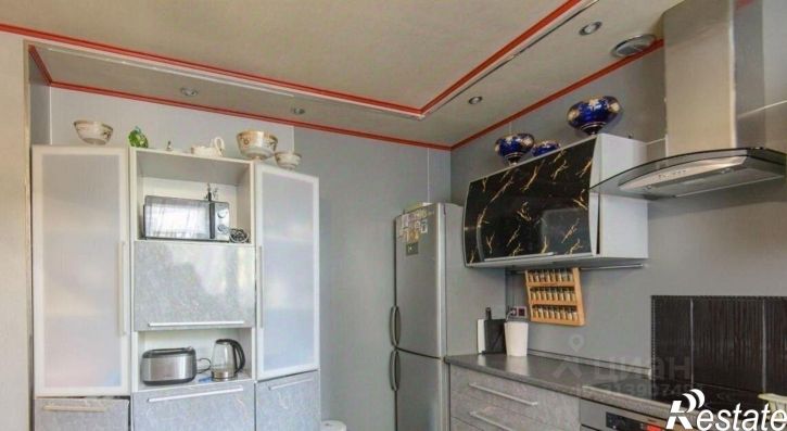 3-комн квартира улица Мильчакова, 49,  д. 49