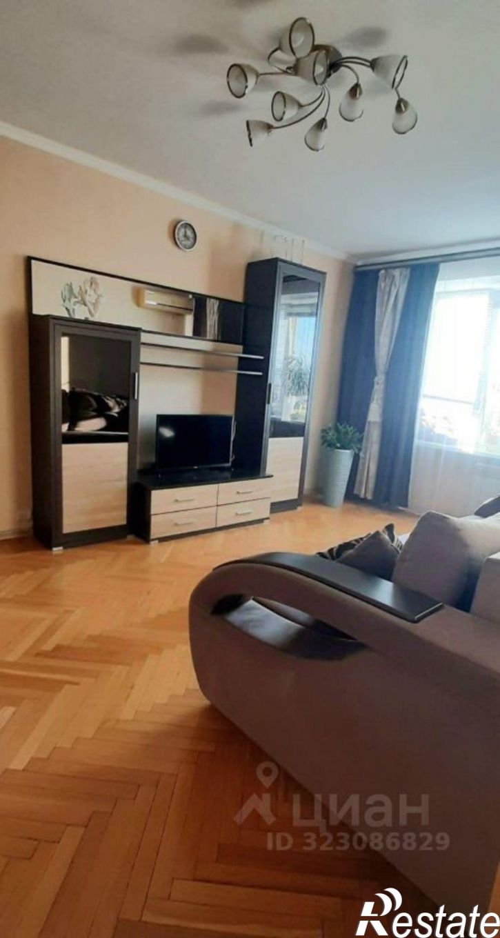 3-комн квартира проспект Стачки, 237,  д. 237