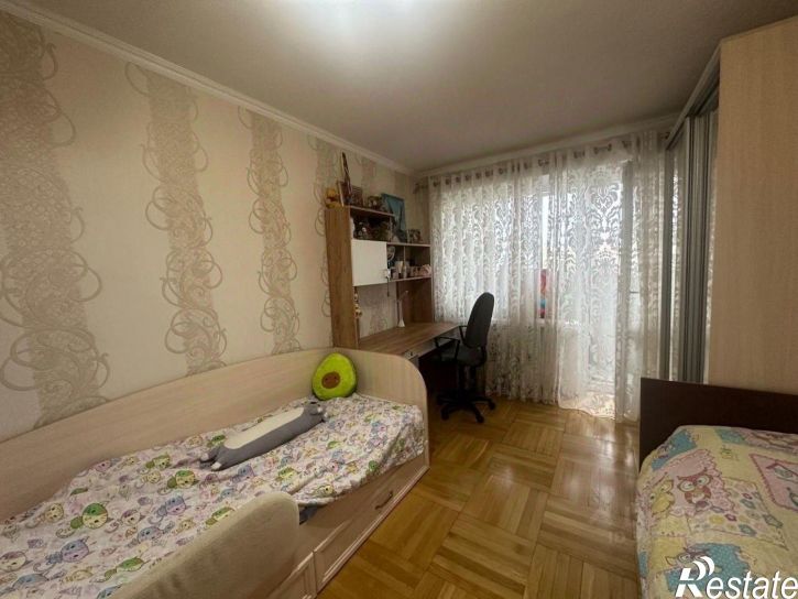 3-комн квартира проспект Стачки, 237,  д. 237