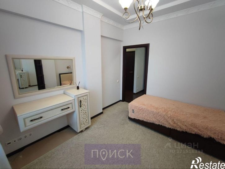 2-комн квартира Соборный переулок, 38,  д. 38