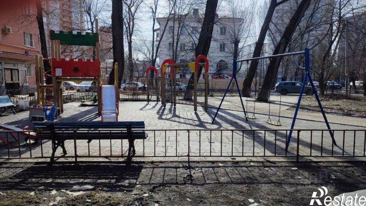 2-комн квартира улица 1-й Конной Армии, 16,  д. 16