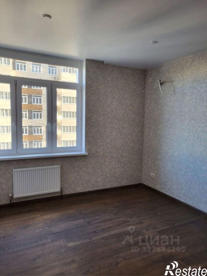 2-комн квартира проспект Сиверса, 30,  д. 30