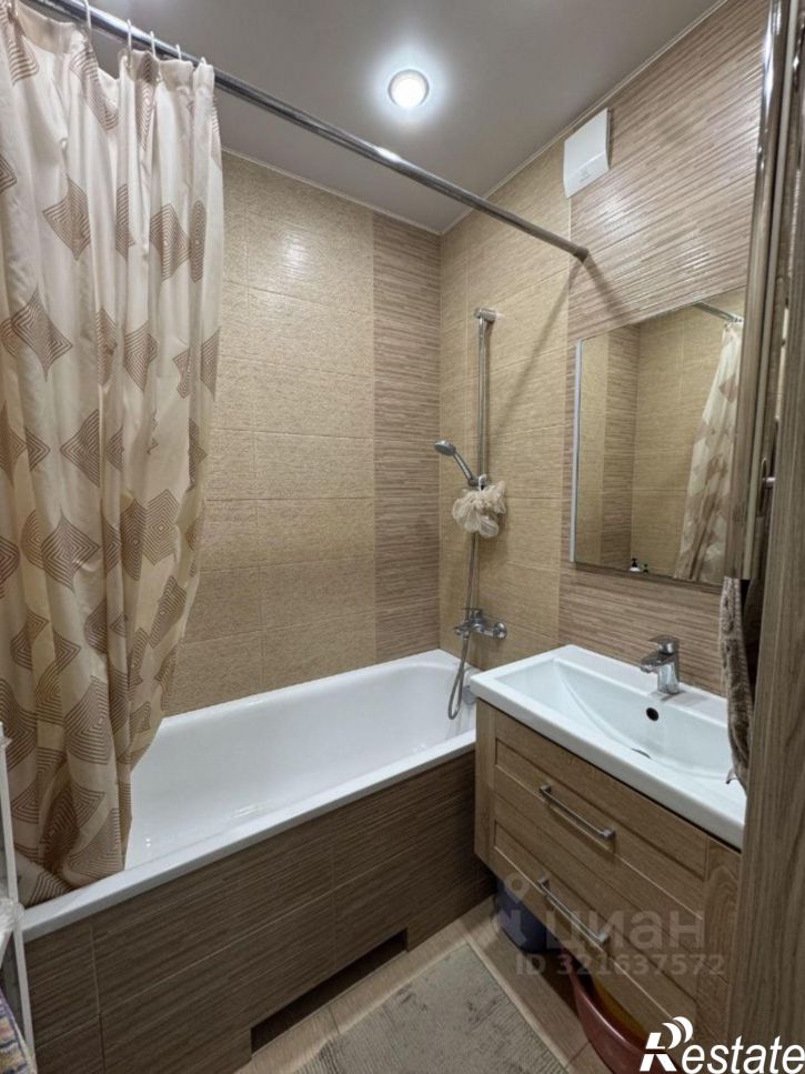 3-комн квартира Ростов-на-Дону, Западный мкр