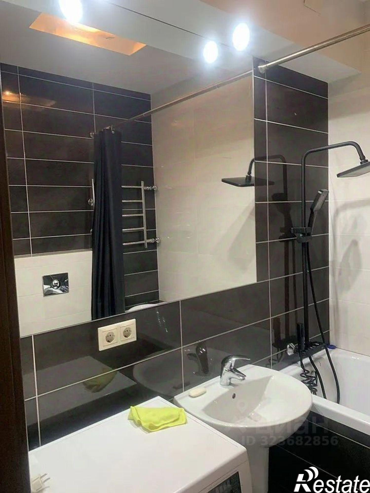 Купить квартиру за 9 350 000 рублей на ул Козлова, 65е