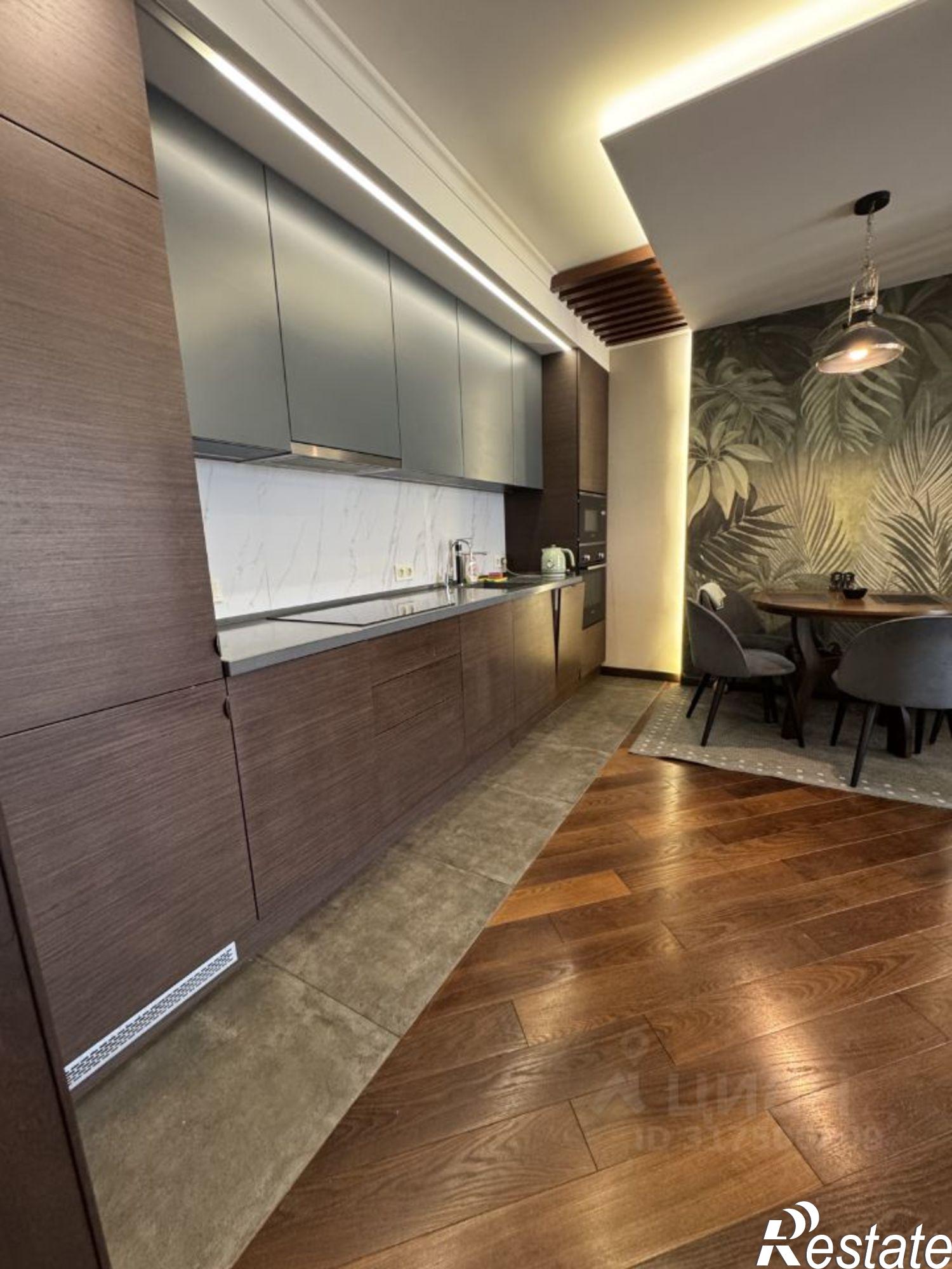 Сдать квартиру за 90 000 рублей на Доломановский пер, 19