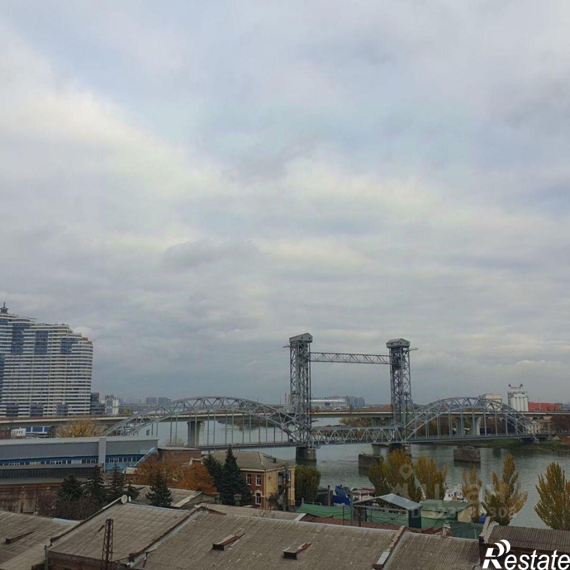 Сдать квартиру за 49 500 рублей на Привокзальная улица, 3/1