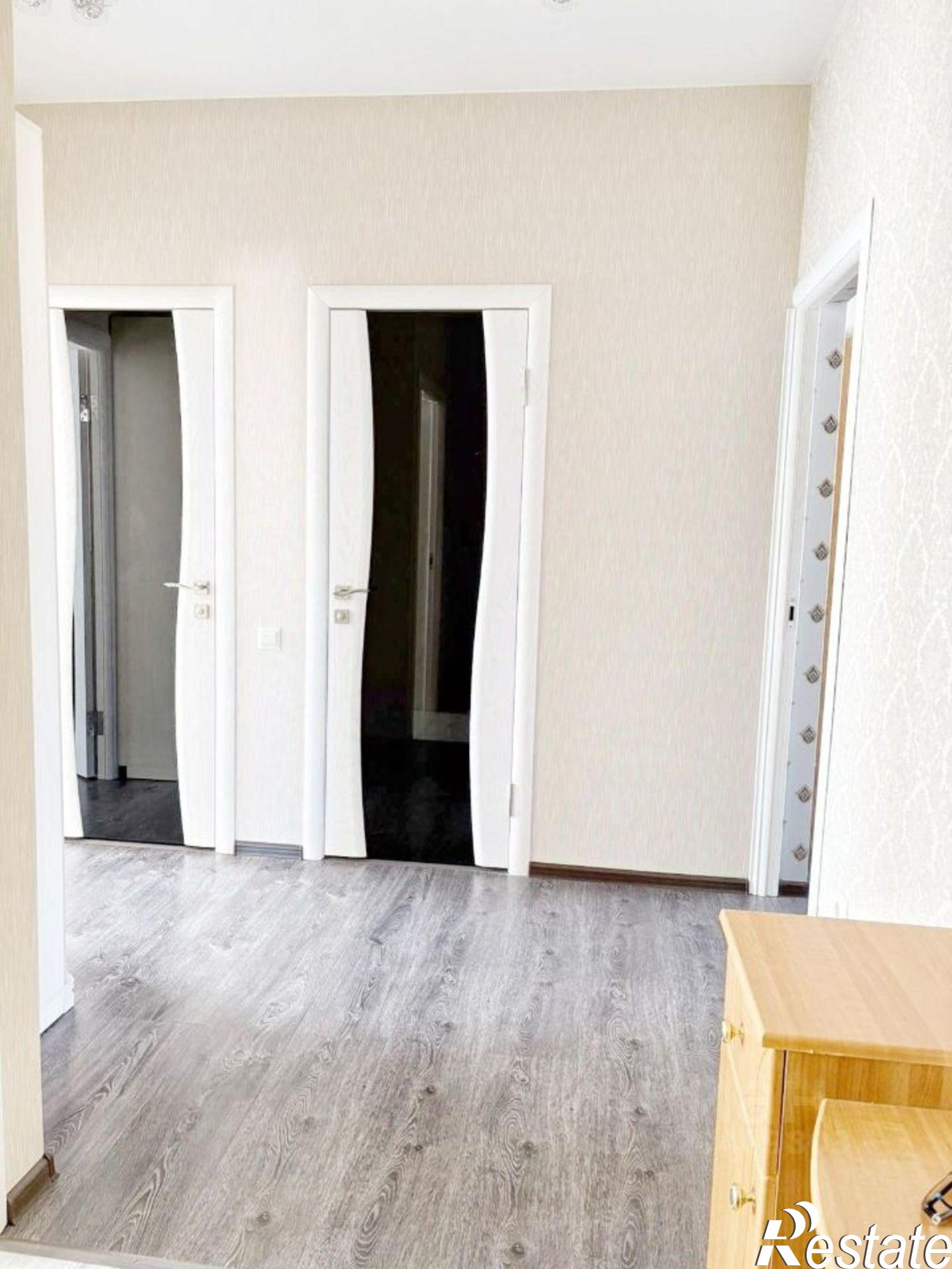 Сдать квартиру за 35 000 рублей на ул Еременко, 96/1