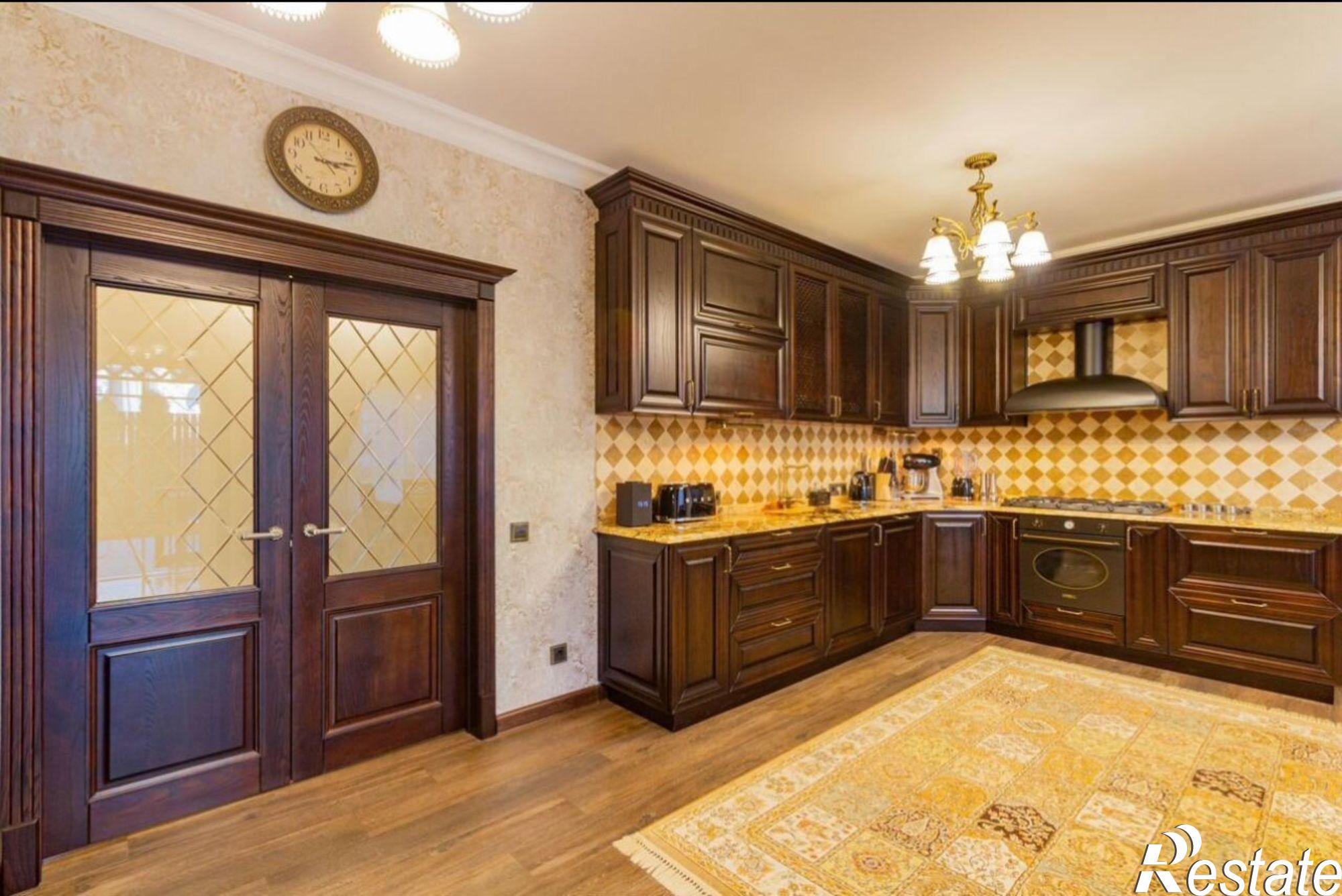 Купить дачу, дом, коттедж за 31 000 000 рублей на Ворошиловский пр-кт, 34