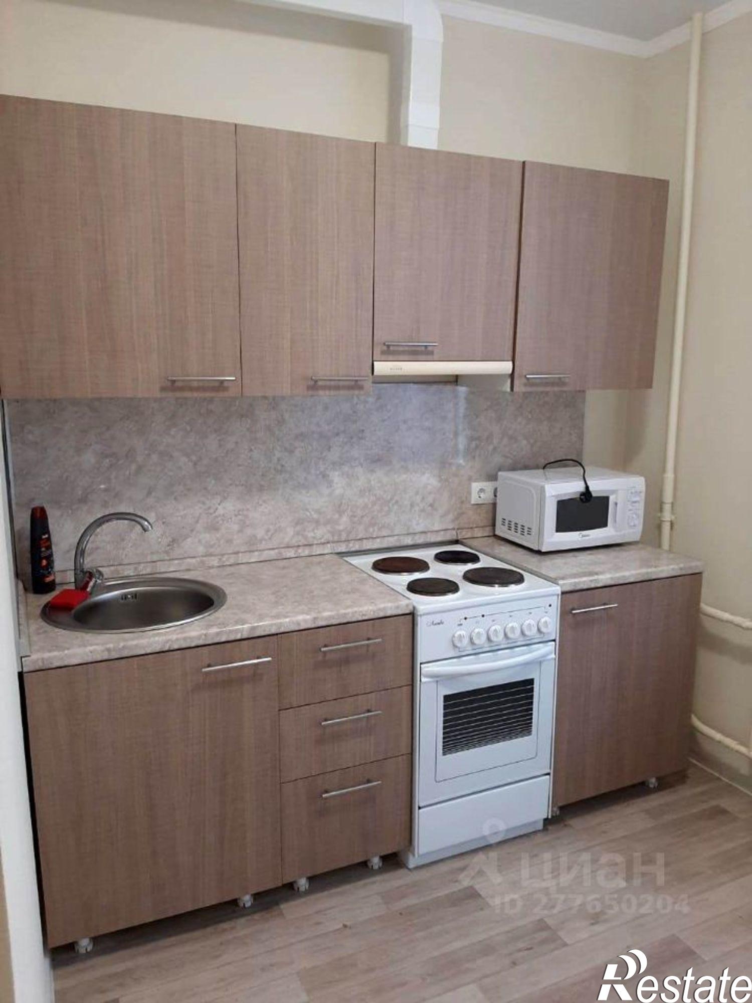 Сдать квартиру за 23 000 рублей на проспект Солженицына, 13