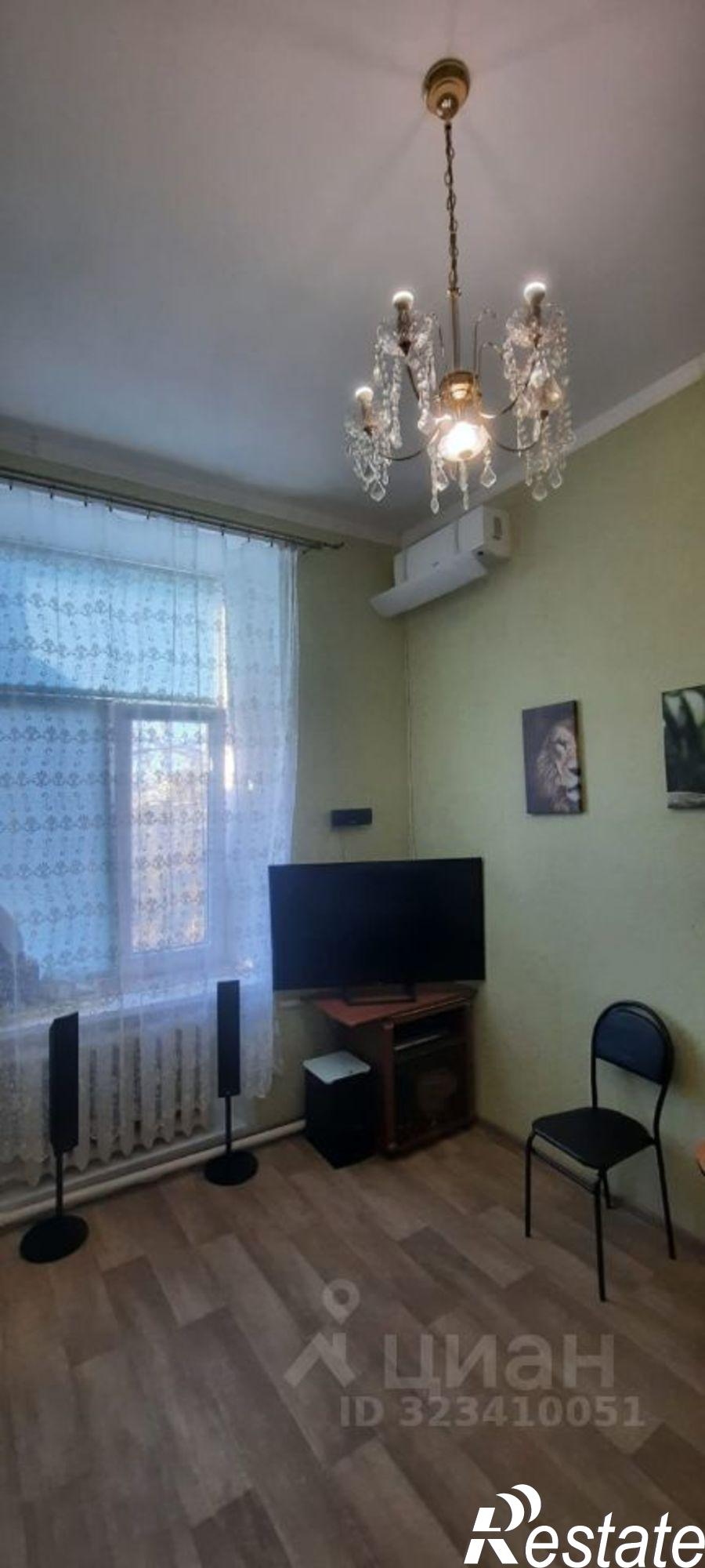 Купить квартиру за 2 500 000 рублей на 12-я линия, 3