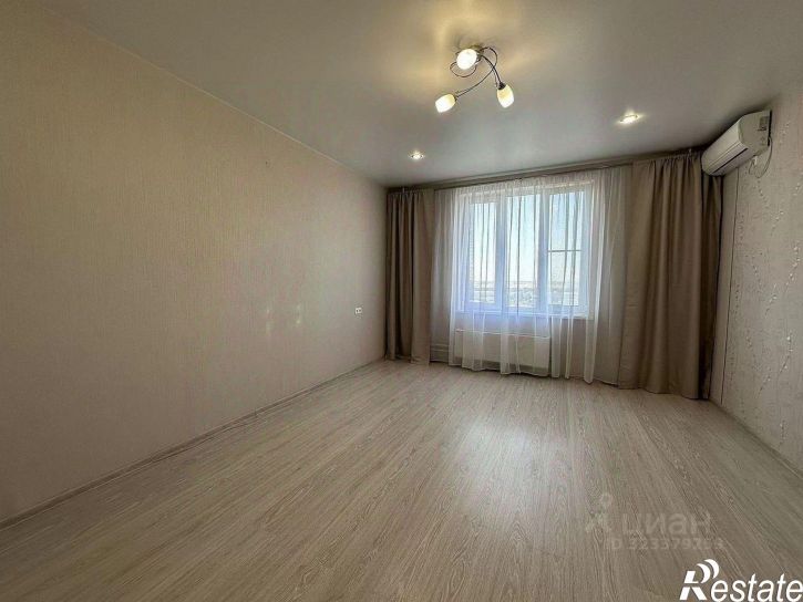 3-комн квартира улица Жданова, 23,  д. 23