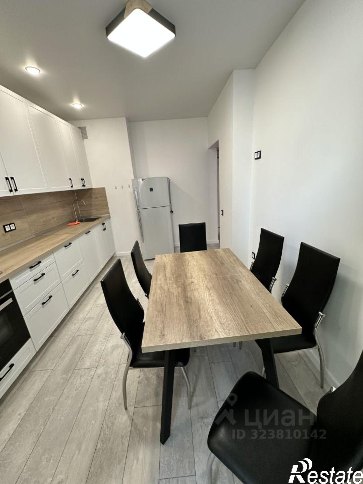 Сдать квартиру за 42 000 рублей на Берберовская улица, 2/101 с1