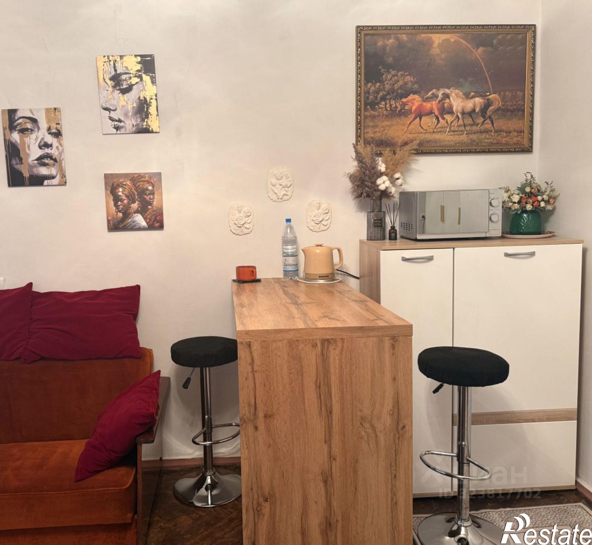 Сдать комнату за 18 000 рублей на Ворошиловский проспект, 8