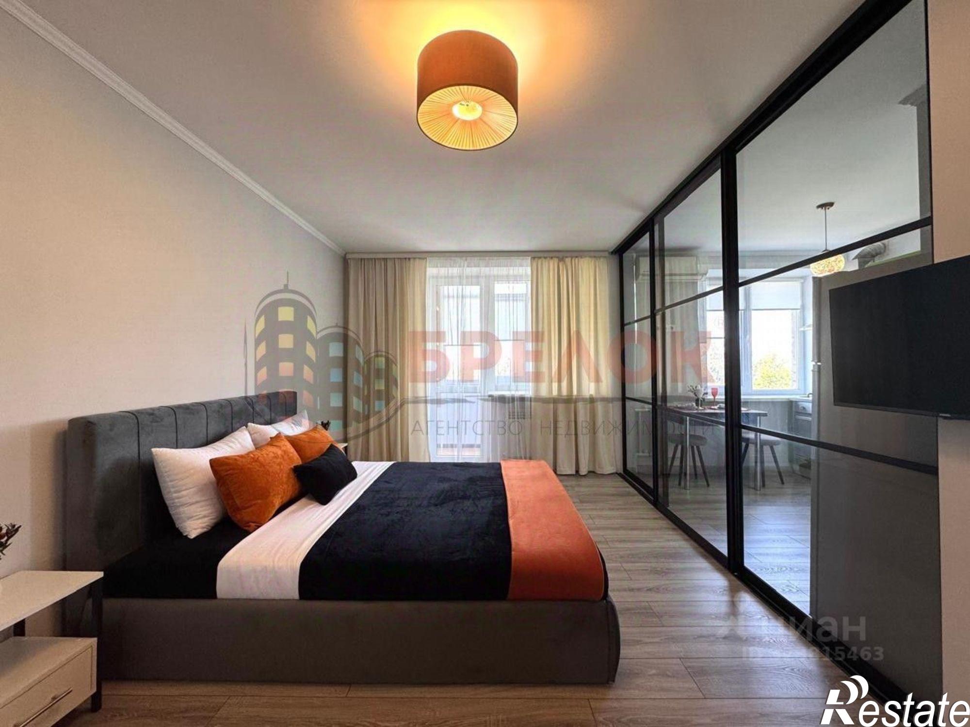 Купить квартиру за 4 400 000 рублей на проспект Стачки, 219