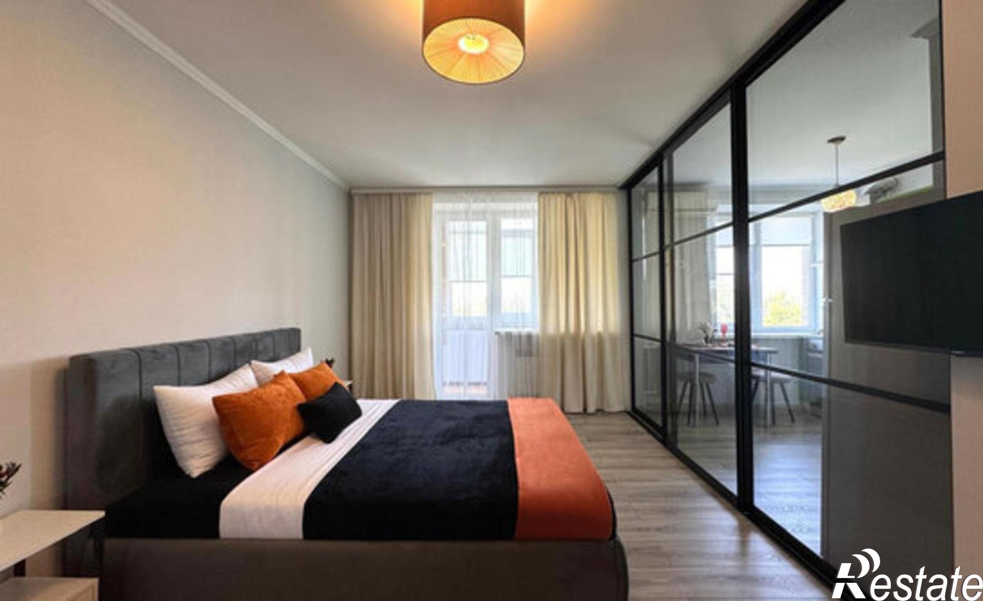 Купить квартиру за 4 400 000 рублей на пр-кт Стачки, 219