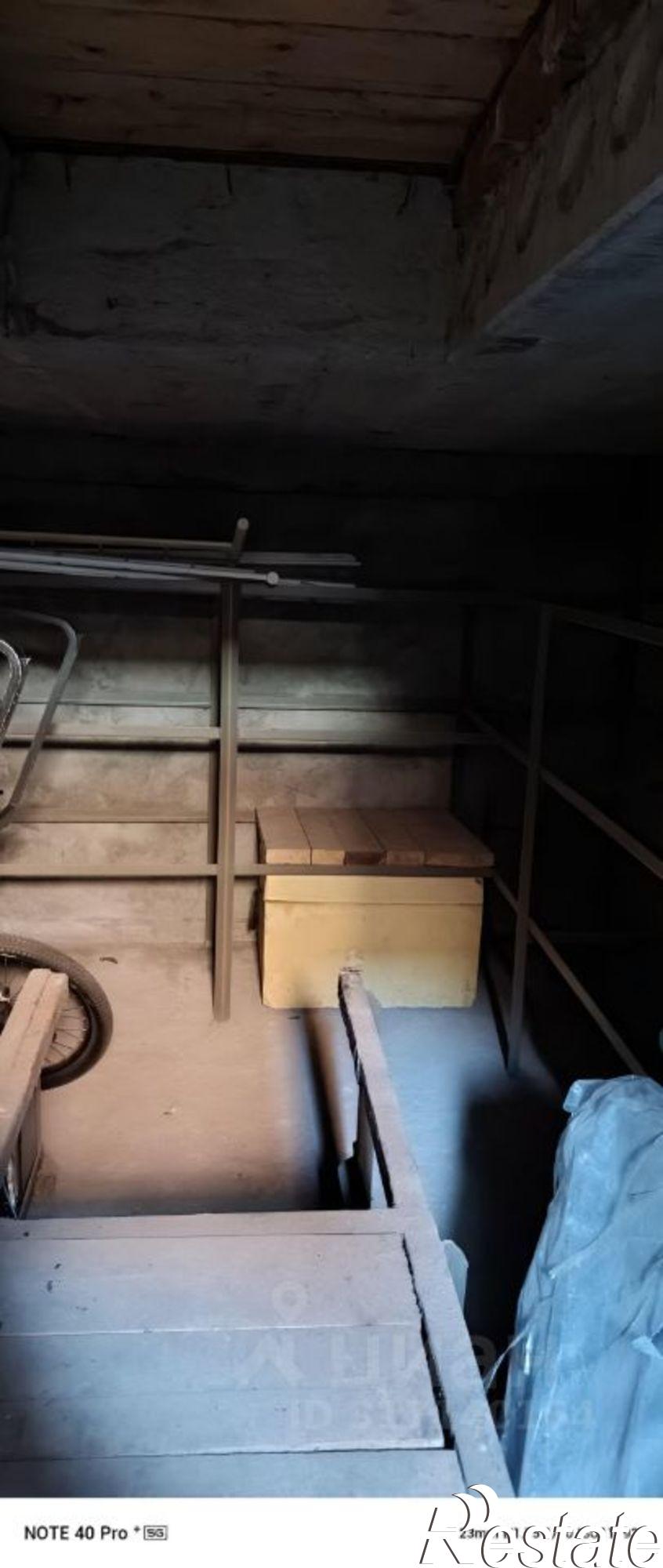 Купить гараж, место в паркинге за 1 000 010 рублей на ул Портовая, 256