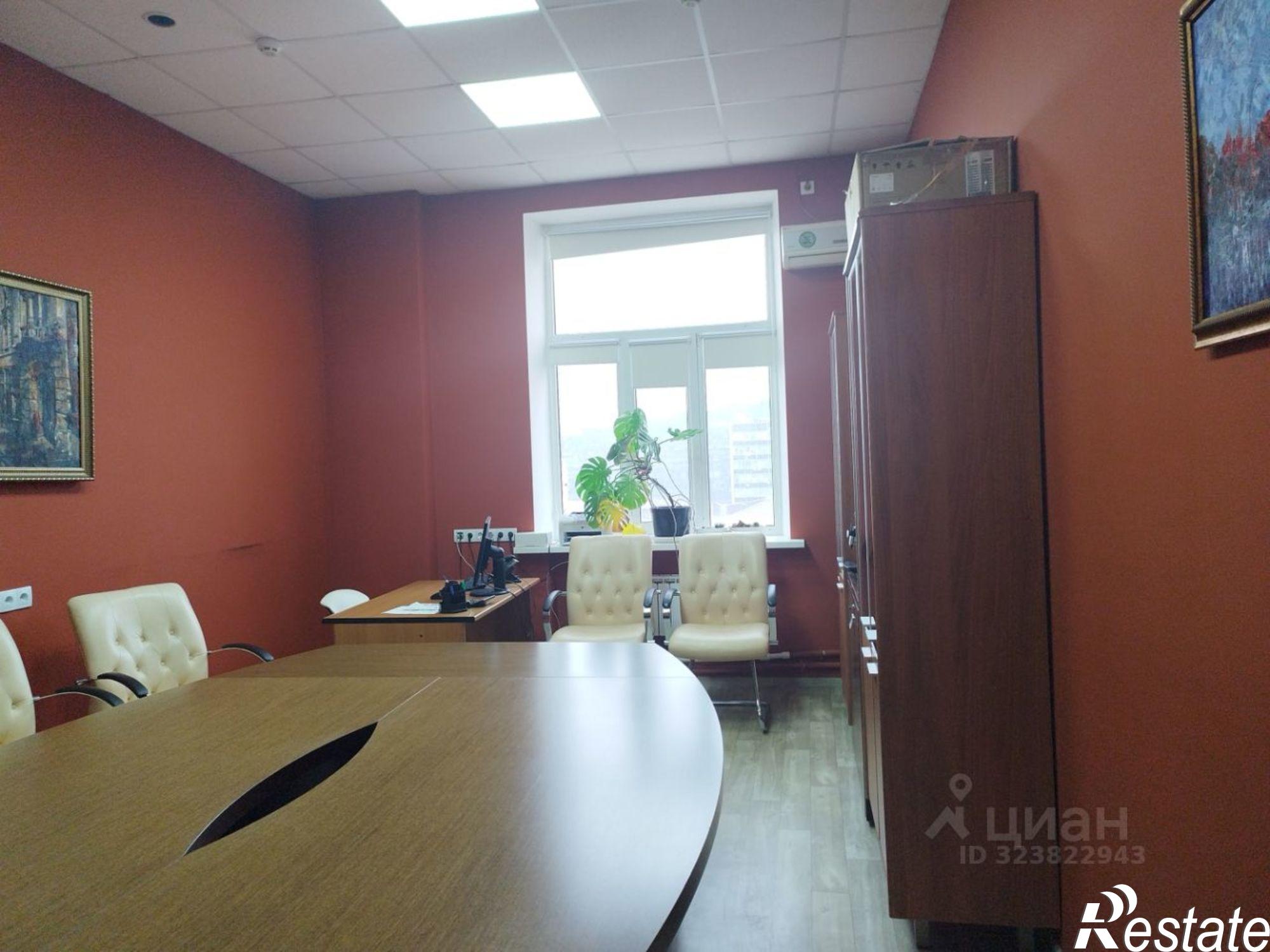 Купить офис, помещение под офис за 47 000 100 рублей на ул Пушкинская, 125