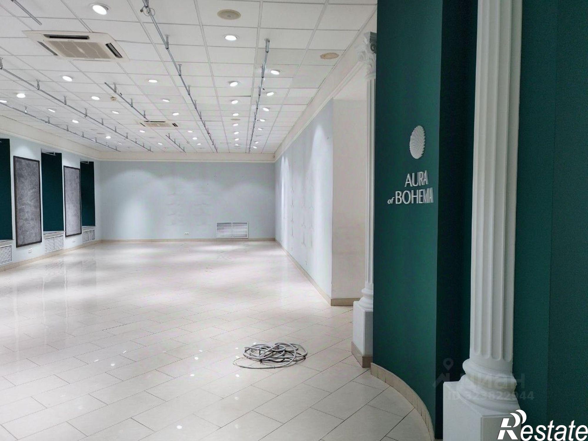 Купить офис, помещение под офис за 45 000 200 рублей на ул Советская, 30/1