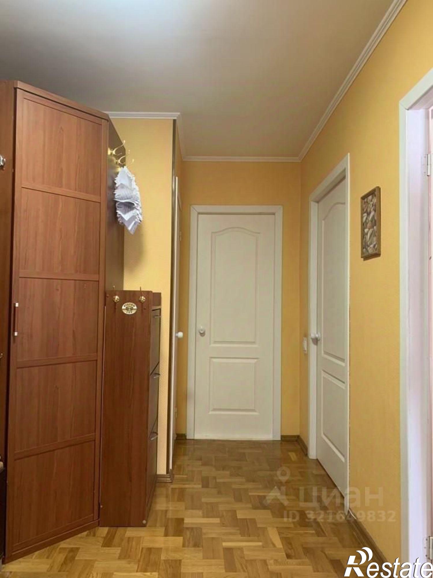 Сдать квартиру за 26 000 рублей на проспект Королёва, 3 к4