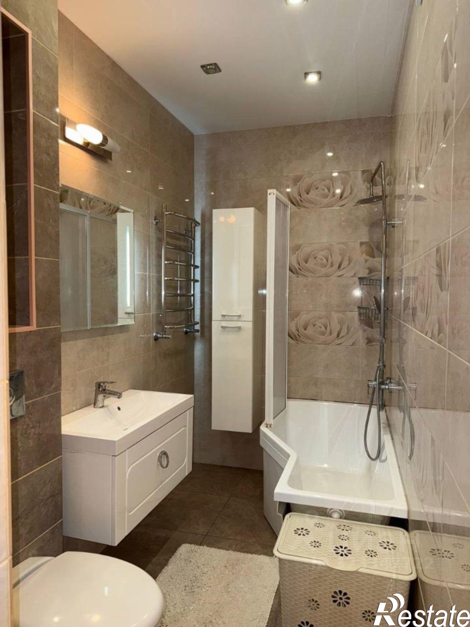 Сдать квартиру за 40 000 рублей на бульвар Платова, 7