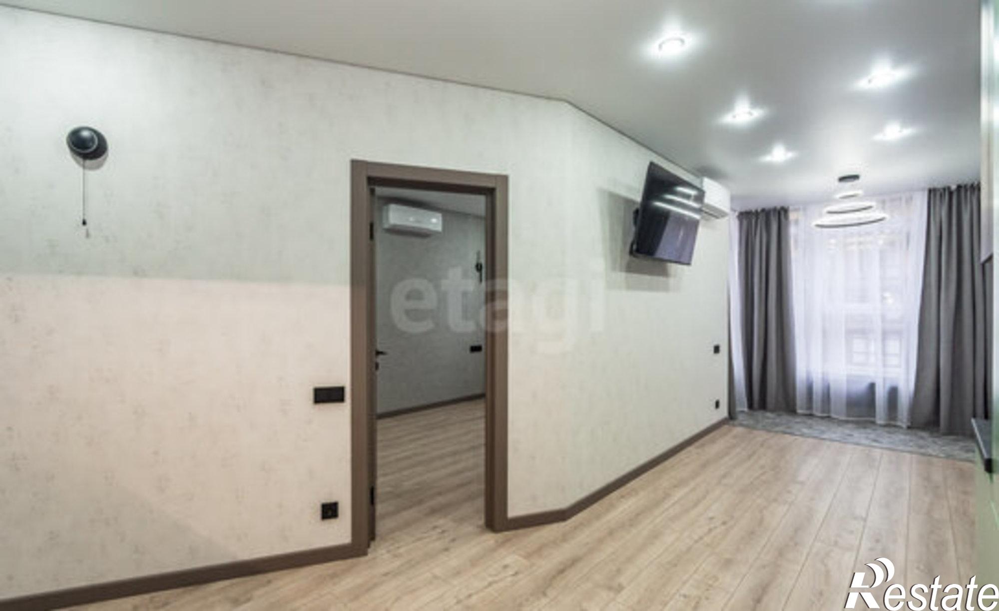 Купить квартиру за 9 000 000 рублей на улица Ларина, 45 с6