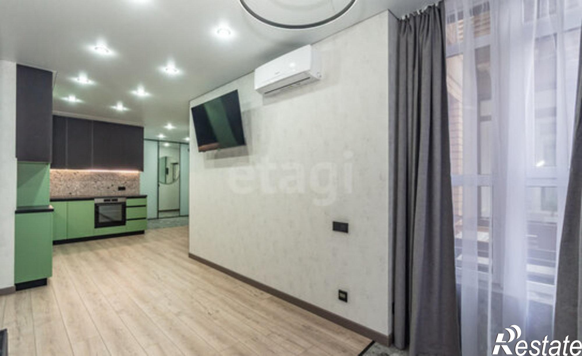 Купить квартиру за 9 000 000 рублей на улица Ларина, 45 с6