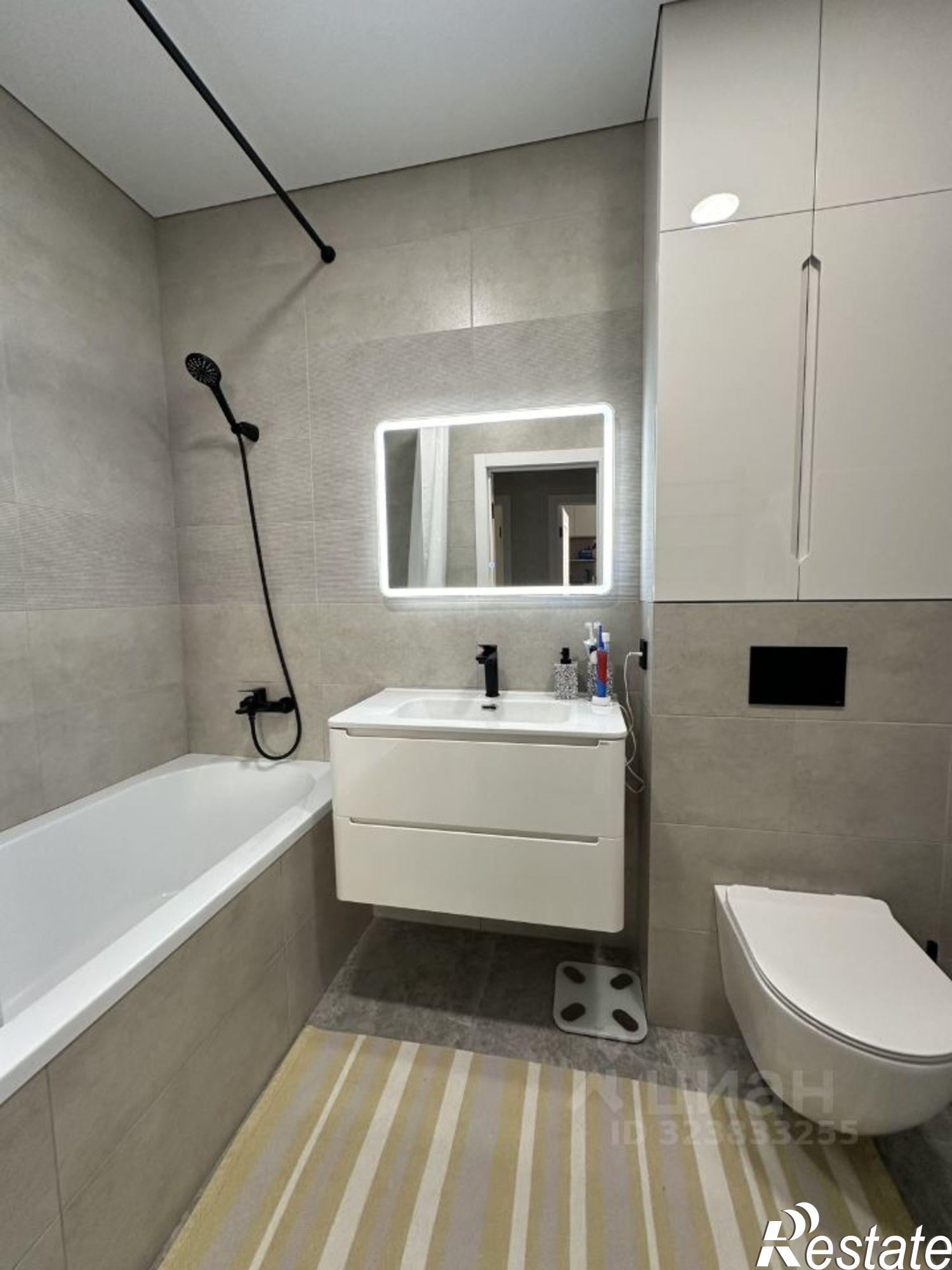 Купить квартиру за 12 500 000 рублей на Берберовская улица, 8 с2