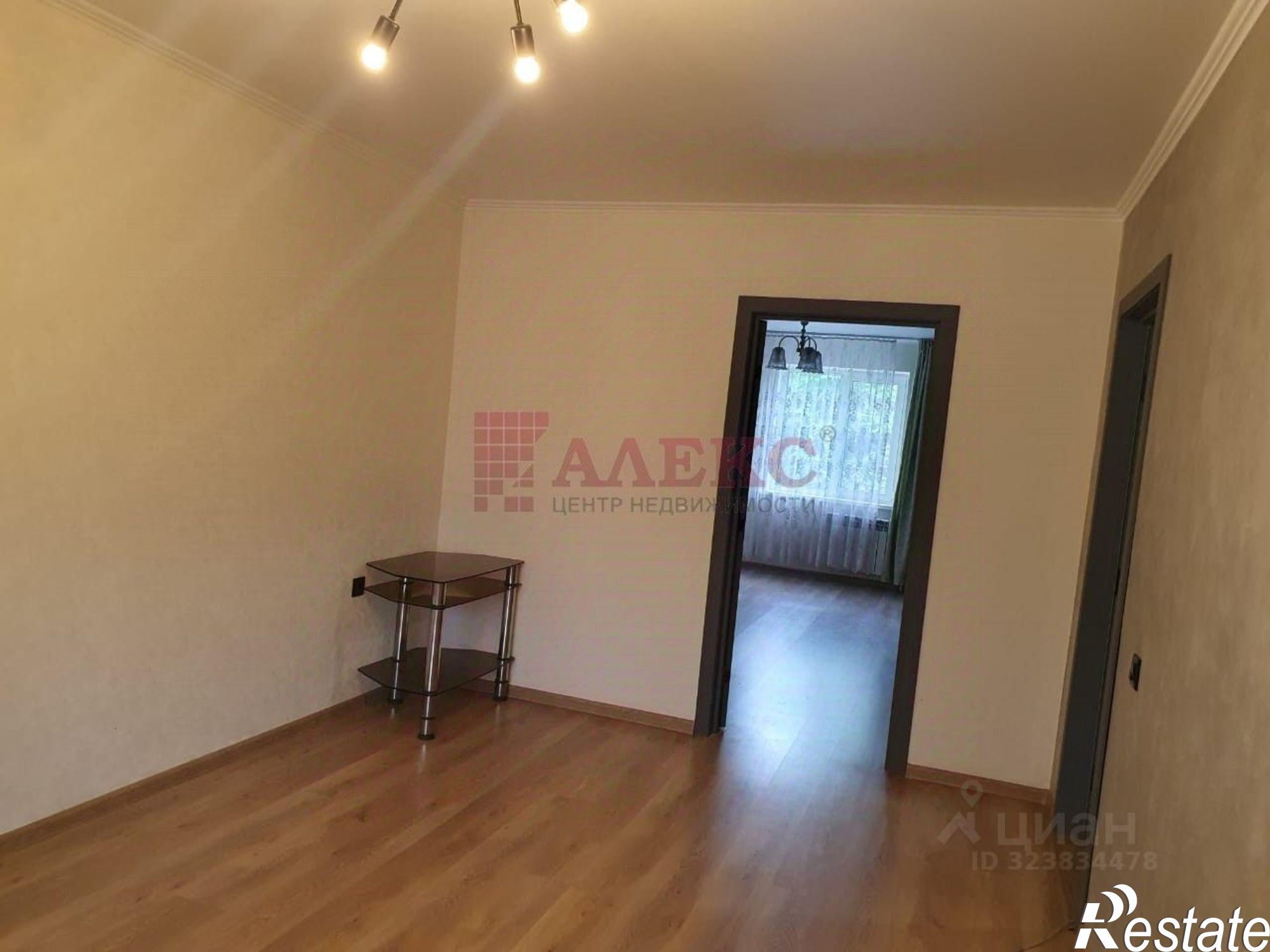 Сдать квартиру за 25 000 рублей на проспект 40-летия Победы, 63 к8